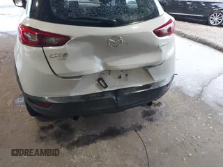 2016 Mazda CX-3 Grand Touring z VIN JM1DKBD71G0126151, wystawiony jako IAAI lot #42215837 z przebiegiem 81 349 mil mil oraz . Historia ofert i sprzedaży dostępna na DreamBid. Obrazek 6.