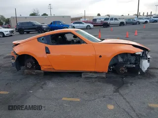 2011 Nissan 370Z Touring z VIN JN1AZ4EH6BM554805, wystawiony jako IAAI lot #41271462 z przebiegiem Nie podano mil oraz . Historia ofert i sprzedaży dostępna na DreamBid. Obrazek 13.