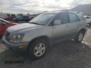 2000 Lexus RX 300 with VIN JT6GF10U9Y0077698, listed as a Copart auction lot 82256114 with 188,539 mi miles and Clean Title. Bid and sale history available at carsss.com. Image 1.