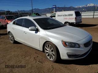2018 Volvo S60 Inscription z VIN LYV402HK9JB168579, wystawiony jako Copart lot #47094155 z przebiegiem 61 979 mil mil oraz Szkoda całkowita • Salvage title. Historia ofert i sprzedaży dostępna na DreamBid. Obrazek 4.