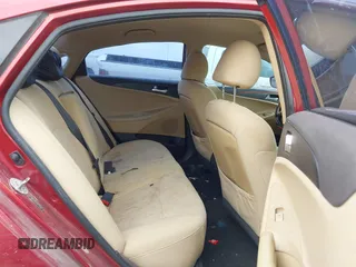 2013 Hyundai Sonata GLS z VIN 5NPEB4AC4DH715565, wystawiony jako IAAI lot #41737310 z przebiegiem 176 665 mil mil oraz . Historia ofert i sprzedaży dostępna na DreamBid. Obrazek 8.