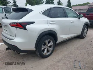 2017 Lexus NX 200t с VIN JTJBARBZXH2106281, выставлен на аукционе IAAI как лот 42457875 с пробегом 90 878 миль миль и . История ставок и продаж доступна на DreamBid. Изображение 4.