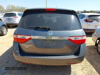 2011 Honda Odyssey EX with VIN 5FNRL5H43BB069014, listed as a IAAI auction lot 41902908 with 182,492 mi miles. Bid and sale history available at carsss.com. Image 16.