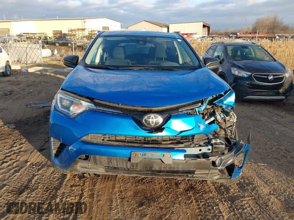 2018 Toyota RAV4 LE with VIN JTMBFREV4JJ717092, listed as a IAAI auction lot 41492235 with 127,643 mi miles. Bid and sale history available at carsss.com. Image 12.