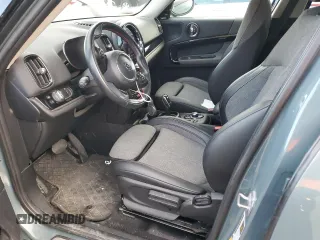 2021 MINI Countryman Cooper S with VIN WMZ83BR07M3M70345, listed as a Copart auction lot 84905614 with 42,000 mi miles and Salvage title. Bid and sale history available at DreamBid. Image 7.