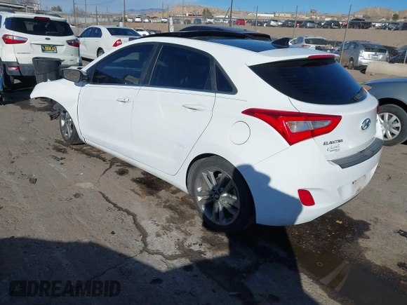 2016 Hyundai Elantra z VIN KMHD35LH7GU317389, wystawiony jako IAAI lot #41640719 z przebiegiem Nie podano mil oraz . Historia ofert i sprzedaży dostępna na DreamBid. Obrazek 3.