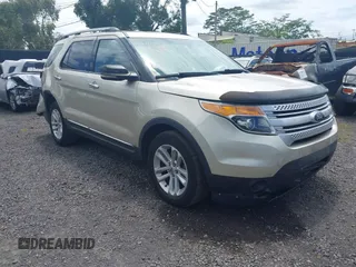 2011 Ford Explorer XLT z VIN 1FMHK8D82BGA61609, wystawiony jako IAAI lot #41896518 z przebiegiem 187 252 mil mil oraz . Historia ofert i sprzedaży dostępna na DreamBid. Obrazek 1.