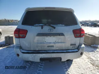 2016 Toyota Sequoia Platinum with VIN 5TDDW5G17GS147483, listed as a Copart auction lot 46174615 with 201,284 mi miles and Salvage Title. Bid and sale history available at carsss.com. Image 6.