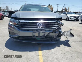 2020 Volkswagen Jetta S z VIN 3VWC57BU9LM079884, wystawiony jako Copart lot #56528105 z przebiegiem 29 209 mil mil oraz Szkoda całkowita • Salvage title. Historia ofert i sprzedaży dostępna na DreamBid. Obrazek 5.