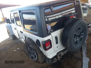 2020 Jeep Wrangler Unlimited Sport S z VIN 1C4HJXDG3LW188241, wystawiony jako IAAI lot #42371324 z przebiegiem 86 216 mil mil oraz . Historia ofert i sprzedaży dostępna na DreamBid. Obrazek 3.