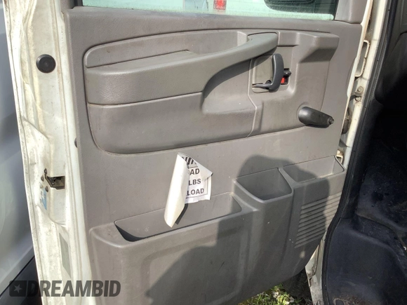 2013 Chevrolet Express Cargo with VIN 1GCZGTCG9D1119386, listed as a IAAI auction lot 42677944 with 370,545 mi miles and . Bid and sale history available at DreamBid. Image 13.