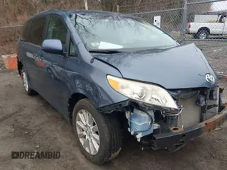 2013 Toyota Sienna LE with VIN 5TDJK3DC8DS064035, listed as a IAAI auction lot 41909785 with 135,716 mi miles and . Bid and sale history available at DreamBid. Image 1.