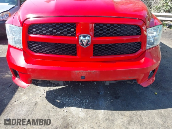 2015 Ram 1500 Express z VIN 1C6RR6KG0FS722793, wystawiony jako IAAI lot #41884599 z przebiegiem 216 442 mil mil oraz . Historia ofert i sprzedaży dostępna na DreamBid. Obrazek 17.