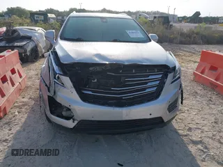 2017 Cadillac XT5 Luxury FWD with VIN 1GYKNBRS8HZ205769, listed as a IAAI auction lot 41865624 with 112,767 mi miles. Bid and sale history available at carsss.com. Image 6.