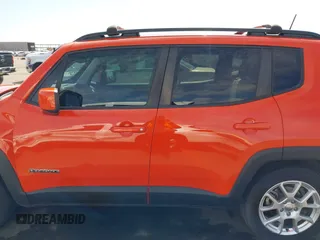 2020 Jeep Renegade Latitude z VIN ZACNJABB5LPL88670, wystawiony jako IAAI lot #42181204 z przebiegiem 45 448 mil mil oraz . Historia ofert i sprzedaży dostępna na DreamBid. Obrazek 13.
