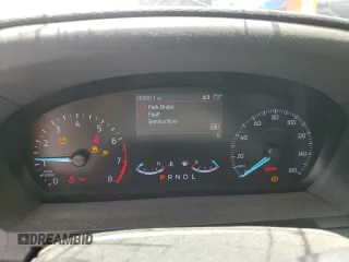 2022 Ford Explorer z VIN 1FM5K8AC1NGB17877, wystawiony jako Copart lot #55605335 z przebiegiem 28 980 mil mil oraz Szkoda całkowita • Salvage title. Historia ofert i sprzedaży dostępna na DreamBid. Obrazek 9.