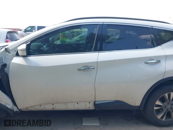 2018 Nissan Murano S z VIN 5N1AZ2MG8JN201397, wystawiony jako IAAI lot #41842169 z przebiegiem 50 648 mil mil oraz . Historia ofert i sprzedaży dostępna na DreamBid. Obrazek 14.