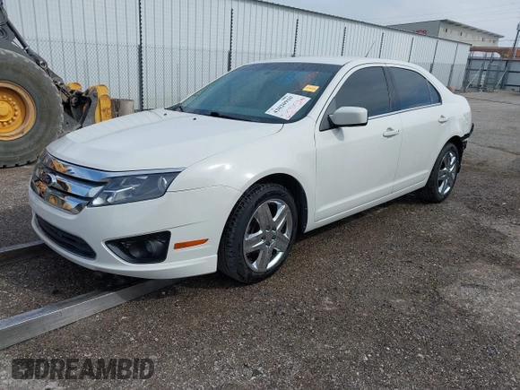 2011 Ford Fusion SE with VIN 3FAHP0HG3BR140455, listed as a IAAI auction lot 42020910 with 90,916 mi miles. Bid and sale history available at carsss.com. Image 19.