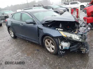 2015 Kia Optima LX z VIN KNAGM4A79F5546309, wystawiony jako IAAI lot #41561259 z przebiegiem 210 614 mil mil oraz . Historia ofert i sprzedaży dostępna na DreamBid. Obrazek 1.