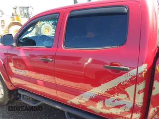 2014 Toyota Tacoma with VIN 5TFLU4EN4EX095917, listed as a IAAI auction lot 41820691 with 59,823 mi miles and . Bid and sale history available at DreamBid. Image 14.