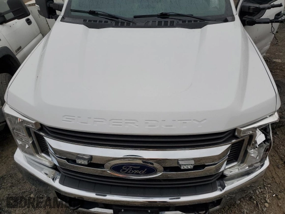 2019 FORD F350 SUPER DUTY with VIN 1FDBF3A67KEG49808, listed as a Copart auction lot 89036805 with Not Provided miles and Salvage Title. Bid and sale history available at DreamBid. Image 11.