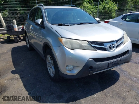 2013 Toyota RAV4 XLE с VIN JTMRFREV9DD022222, выставлен на аукционе IAAI как лот 42530180 с пробегом 218 930 миль миль и . История ставок и продаж доступна на DreamBid. Изображение 17.