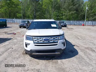 2018 Ford Explorer XLT z VIN 1FM5K7DH5JGC22286, wystawiony jako IAAI lot #42001333 z przebiegiem 140 878 mil mil oraz . Historia ofert i sprzedaży dostępna na DreamBid. Obrazek 13.