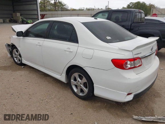 2011 Toyota Corolla L with VIN 2T1BU4EE1BC733675, listed as a IAAI auction lot 41837013 with 173,282 mi miles. Bid and sale history available at carsss.com. Image 3.