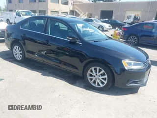 2013 Volkswagen Jetta SE with VIN 3VWDP7AJ7DM369161, listed as a IAAI auction lot 42277592 with 107,609 mi miles and . Bid and sale history available at DreamBid. Image 1.