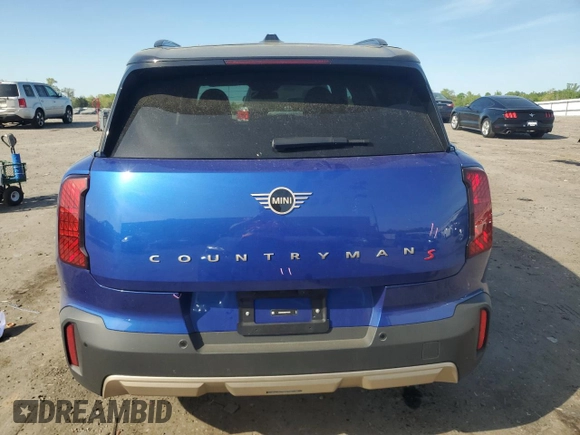 2025 MINI Countryman S z VIN WMZ23GA02S7P72579, wystawiony jako Copart lot #54301755 z przebiegiem 7 672 mil mil oraz Szkoda całkowita • Salvage title. Historia ofert i sprzedaży dostępna na DreamBid. Obrazek 6.