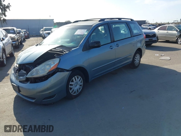 2009 Toyota Sienna CE with VIN 5TDZK23C19S268830, listed as a IAAI auction lot 42032259 with 113,596 mi miles. Bid and sale history available at carsss.com. Image 17.