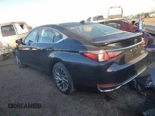 2024 Lexus ES 300h Luxury with VIN 58AEA1C17RU040891, listed as a Copart auction lot 84152074 with 7,770 mi miles and Salvage title. Bid and sale history available at DreamBid. Image 2.
