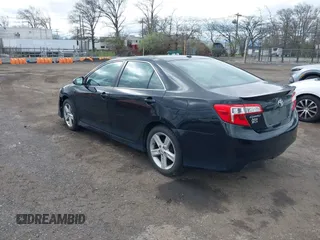 2012 Toyota Camry L with VIN 4T1BF1FK0CU135929, listed as a IAAI auction lot 42059366 with 172,236 mi miles. Bid and sale history available at carsss.com. Image 3.