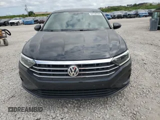 2019 Volkswagen Jetta SEL z VIN 3VWEB7BU8KM217902, wystawiony jako Copart lot #53138135 z przebiegiem 59 985 mil mil oraz Nie do naprawy • Non repairable. Historia ofert i sprzedaży dostępna na DreamBid. Obrazek 5.