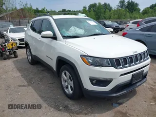 2019 Jeep Compass Latitude с VIN 3C4NJDBB6KT601993, выставлен на аукционе IAAI как лот 42479057 с пробегом 94 506 миль миль и . История ставок и продаж доступна на DreamBid. Изображение 1.