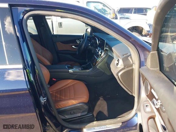 2020 Mercedes-Benz GLC with VIN W1N0G8DB2LF780664, listed as a IAAI auction lot 41099477 with 45,729 mi miles. Bid and sale history available at carsss.com. Image 5.