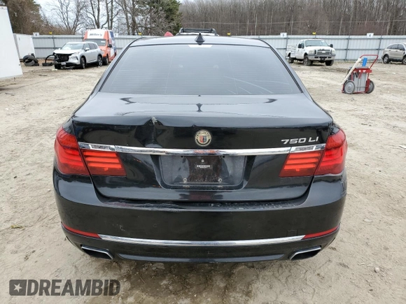 2015 BMW 7 Series 750Li with VIN WBAYE8C51FD781877, listed as a Copart auction lot 44023825 with 91,370 mi miles and Salvage Title. Bid and sale history available at carsss.com. Image 6.