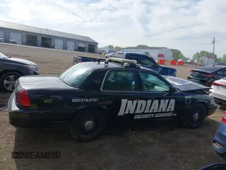 2010 Ford Police Interceptor с VIN 2FABP7BV8AX143700, выставлен на аукционе IAAI как лот 42202885 с пробегом 100 000 миль миль и . История ставок и продаж доступна на DreamBid. Изображение 12.