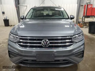2022 Volkswagen Tiguan S with VIN 3VV0B7AX3NM116958, listed as a Copart auction lot 83080384 with 26,828 mi miles and Salvage Title. Bid and sale history available at carsss.com. Image 5.