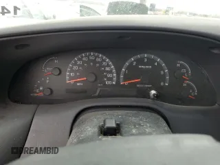 2000 Ford F-150 XL with VIN 1FTZX1727YNB23518, listed as a Copart auction lot 43914215 with 0 mi miles and Salvage Title. Bid and sale history available at carsss.com. Image 9.