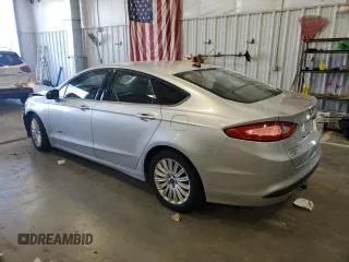 2015 Ford Fusion SE Hybrid with VIN 3FA6P0LU2FR149741, listed as a Copart auction lot 51973175 with 171,999 mi miles and Clean Title. Bid and sale history available at DreamBid. Image 2.