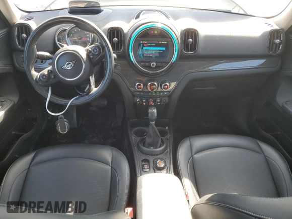 2019 MINI Countryman Cooper with VIN WMZYS7C59K3F46555, listed as a Copart auction lot 53354775 with 82,034 mi miles and Salvage title. Bid and sale history available at DreamBid. Image 8.