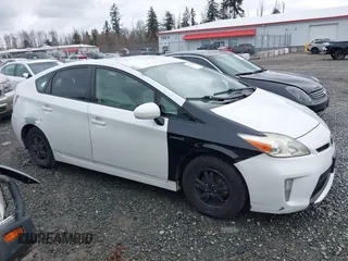 2010 Toyota Prius II with VIN JTDKN3DU3A0035576, listed as a IAAI auction lot 41788261 with 255,705 mi miles. Bid and sale history available at carsss.com. Image 13.