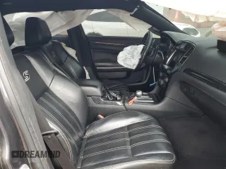 2020 Chrysler 300 S with VIN 2C3CCAGG3LH142005, listed as a Copart auction lot 84526744 with Not Provided miles and Salvage Title. Bid and sale history available at DreamBid. Image 7.