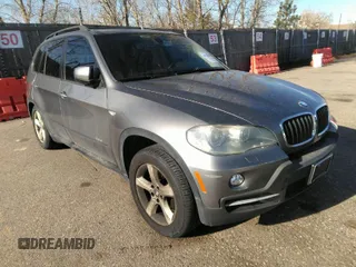 2007 BMW X5 3.0si with VIN 5UXFE43577L010011, listed as a IAAI auction lot 41736230 with 177,768 mi miles. Bid and sale history available at carsss.com. Image 1.