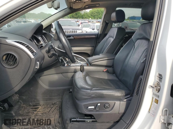 2013 Audi Q7 Premium Plus z VIN WA1LMAFE4DD000781, wystawiony jako Copart lot #57255315 z przebiegiem 129 709 mil mil oraz Szkoda całkowita • Salvage title. Historia ofert i sprzedaży dostępna na DreamBid. Obrazek 7.