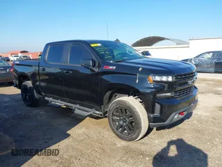 2021 Chevrolet Silverado 1500 LT Trail Boss with VIN 3GCPYFEL2MG372535, listed as a IAAI auction lot 41646737 with 87,536 mi miles. Bid and sale history available at carsss.com. Image 1.