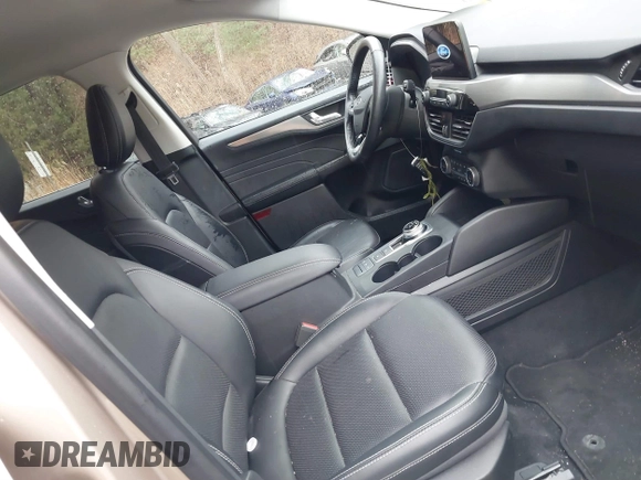 2021 Ford Escape Titanium Hybrid with VIN 1FMCU9DZXMUA66161, listed as a IAAI auction lot 41208651 with 61,198 mi miles and . Bid and sale history available at DreamBid. Image 5.