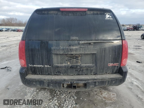 2014 GMC Yukon XL SLT with VIN 1GKS2KE74ER246478, listed as a Copart auction lot 42739585 with 424,493 mi miles and Clean Title. Bid and sale history available at carsss.com. Image 6.