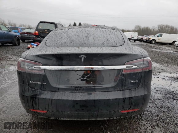 2018 Tesla Model S 75D с VIN 5YJSA1E26JF261691, выставлен на аукционе Copart как лот 45222545 с пробегом 121 600 миль миль и Списание • Salvage title. История ставок и продаж доступна на DreamBid. Изображение 6.